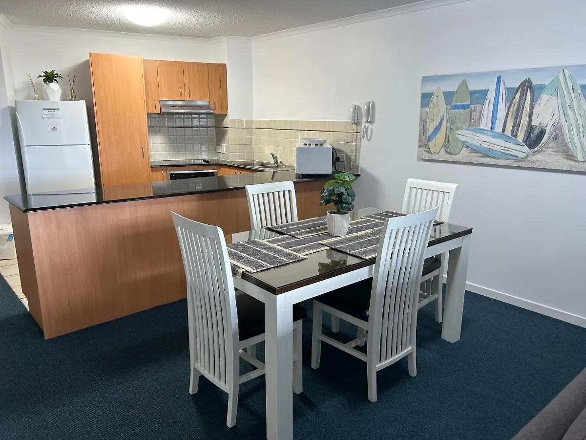 Prime Position - Dream Holiday Unit In Caloundra!!