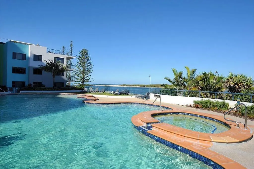 Prime Position - Dream Holiday Unit In Caloundra!! contacts